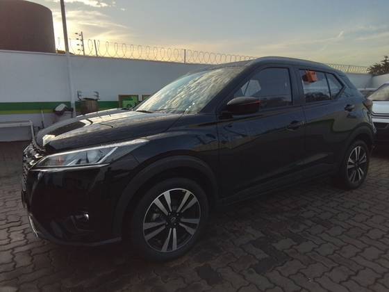 NISSAN KICKS PLAY 1.6 16V FLEXSTART SENSE XTRONIC NISSAN KICKS PLAY 1.6 16V FLEXSTART SENSE XTRONIC